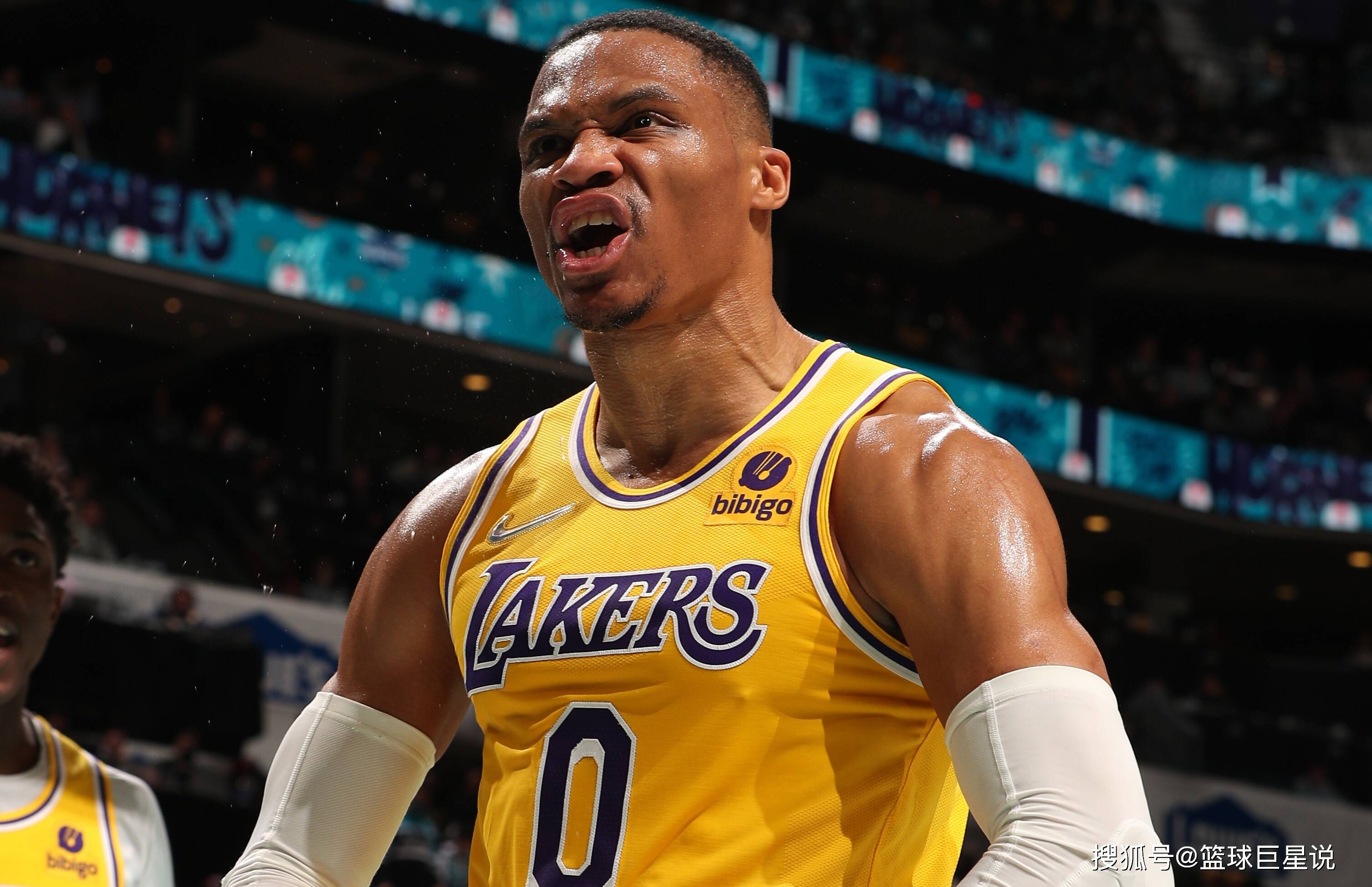 足球速度训练方法（提高足球速度的训练方案）