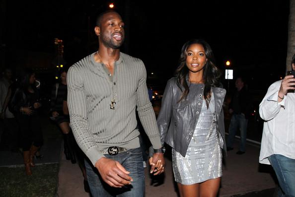 排球王莱昂+科门达+萨萨克 三巨头续约 冲击波超新赛季（球王莱昂携科门达、萨萨克续约，冲击波三大核心剑指新赛季）